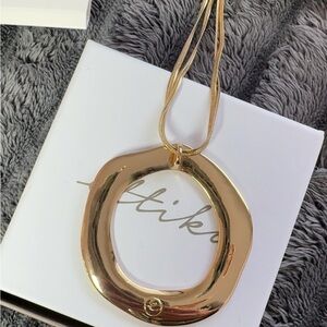 Ettika 18k Gold plated Circular Pendant Necklace
